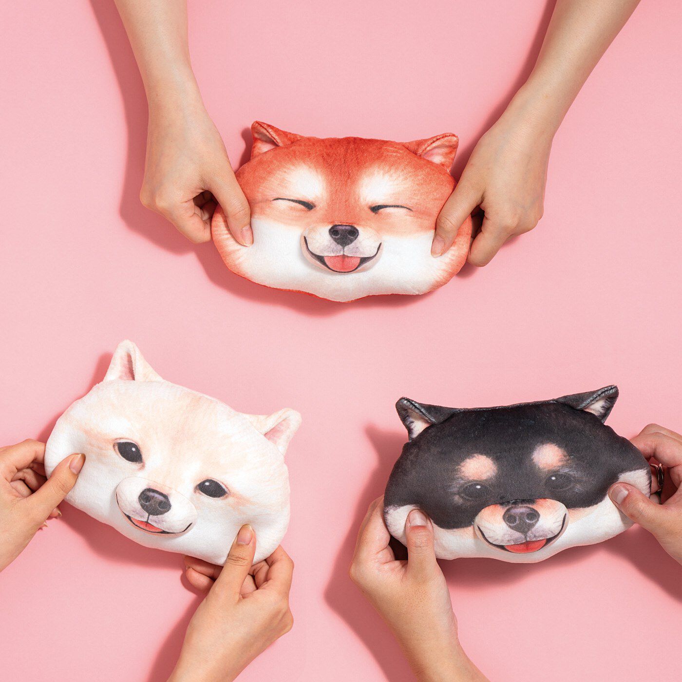 Real Stock|YOU＋MORE!　柴犬のほっぺたもちもちポーチ