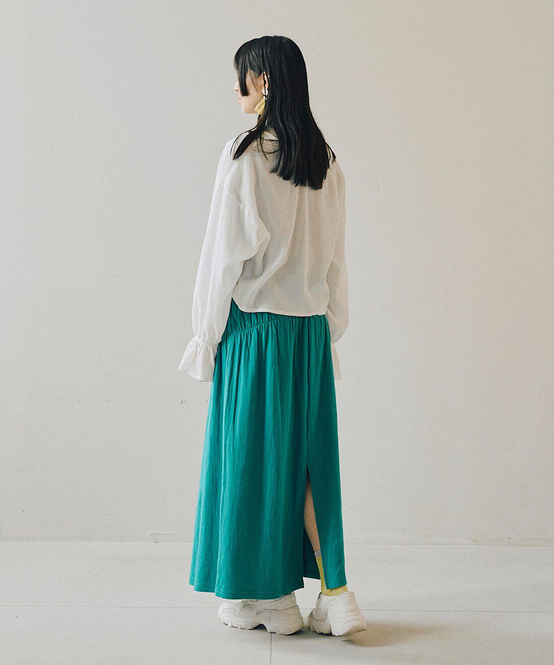 mensha!|mensha!　顔まわり色めくガーゼ＆チュール タッセルイヤアクセサリーの会|モデル身長 ：164cm 着用サイズ ：M
