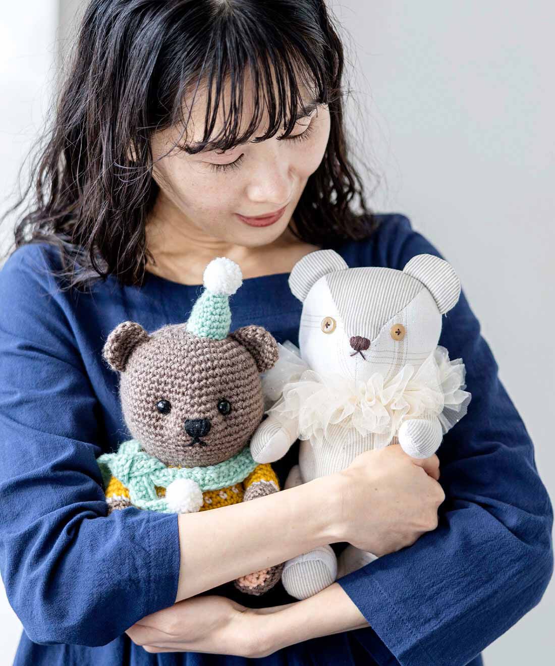 クチュリエ|ハッピートイズ やさしさつなぐ ぬくもりたっぷりくまちゃん 編みぐるみ編み図セット